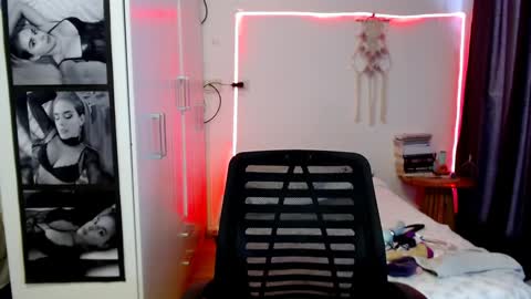 Snapshot of victoriahispanic chatting on 10, 1, 2025 victoriahispanic online show from 10, 1, 2025
