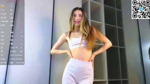 Snapshot of victoriahouston chatting on 20, 10, 2025 victoriahouston online show from 20, 10, 2025