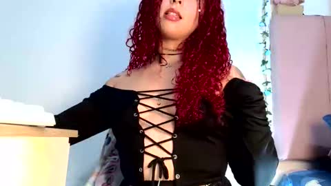 Snapshot of victoriajamesx chatting on 3, 11, 2025 Victoria online show from 3, 11, 2025