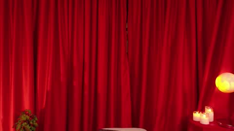 VictoriaNova online show from 27, 3, 2026