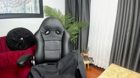 Snapshot of victoriapaker chatting on 14, 3, 2026 victoriapaker online show from 14, 3, 2026