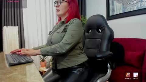 Snapshot of victoriapaker chatting on 25, 4, 2026 victoriapaker online show from 25, 4, 2026
