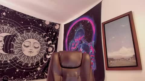Victorino Jhonson online show from 23, 4, 2026