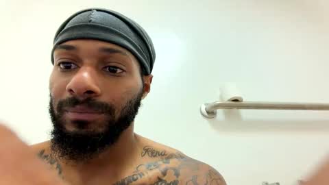 Snapshot of victoryd007 chatting on 23, 12, 2025 victoryd007 online show from 23, 12, 2025