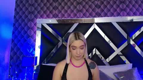 victtoria lee online show from 28, 3, 2026