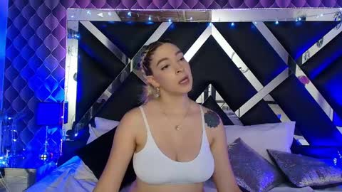 victtoria lee online show from 30, 4, 2026