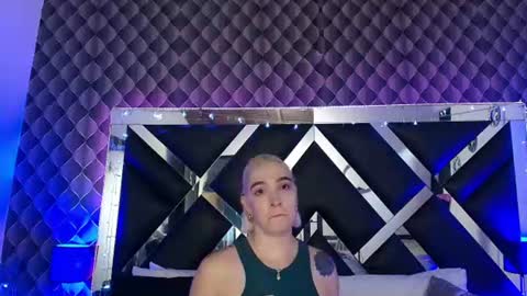 Snapshot of victtoria_lee chatting on 2, 7, 2026 victtoria lee online show from 2, 7, 2026