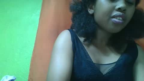 Snapshot of vierge28430 chatting on 2, 5, 2026 vierge28430 online show from 2, 5, 2026