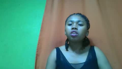 Snapshot of vierge28430 chatting on 7, 5, 2026 vierge28430 online show from 7, 5, 2026