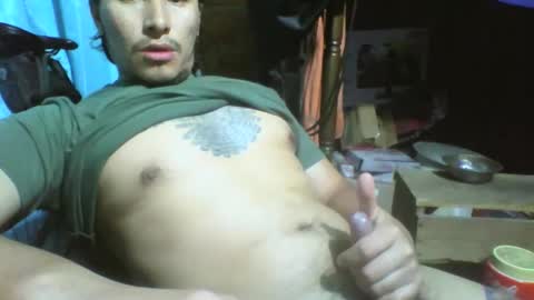 Snapshot of viernes1010 chatting on 16, 4, 2026 viernes1010 online show from 16, 4, 2026