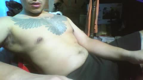 Snapshot of viernes1010 chatting on 24, 4, 2026 viernes1010 online show from 24, 4, 2026