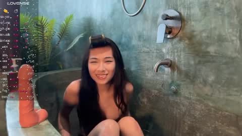 Snapshot of vietwhhore chatting on 10, 4, 2026 vietwhhore online show from 10, 4, 2026