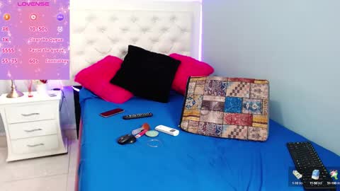 Snapshot of viictoriia3 chatting on 21, 1, 2025 Victoria M online show from 21, 1, 2025
