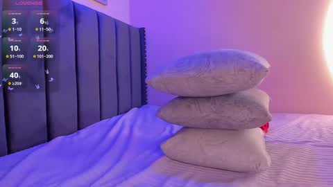 Viiolett online show from 29, 1, 2025