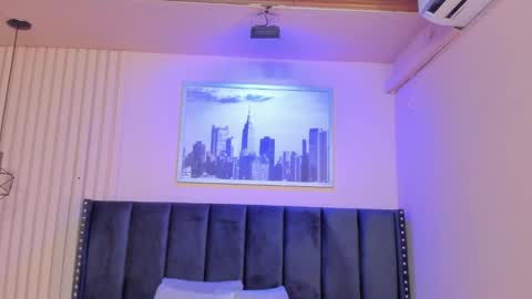 Viiolett online show from 11, 3, 2025