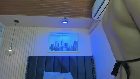 Viiolett online show from 9, 9, 2025