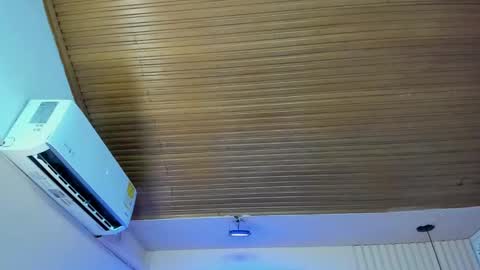 Viiolett online show from 28, 9, 2025