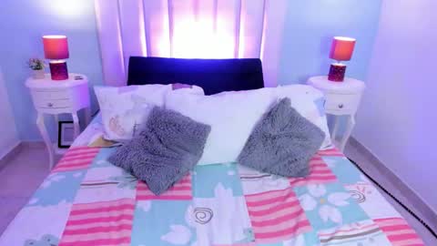 Violet online show from 28, 10, 2025