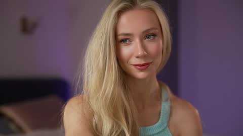 Snapshot of vika54784 chatting on 24, 10, 2025 vika54784 online show from 24, 10, 2025