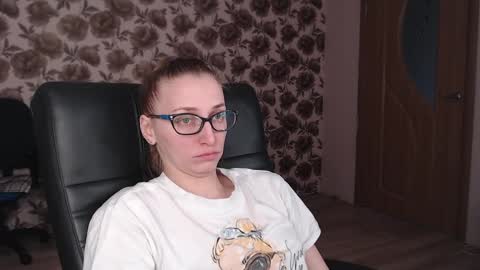 Vika online show from 4, 2, 2025