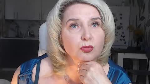 Snapshot of vikaohair chatting on 15, 4, 2026 Vikaohair online show from 15, 4, 2026