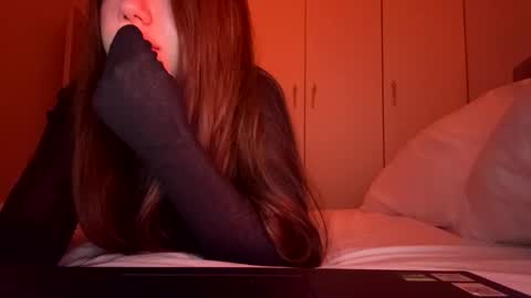 Snapshot of vikawels chatting on 2, 4, 2026 Vika online show from 2, 4, 2026