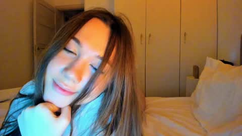 Snapshot of vikawels chatting on 8, 4, 2026 Vika online show from 8, 4, 2026