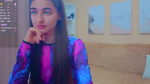 Snapshot of vikiberry chatting on 7, 3, 2026 vikiberry online show from 7, 3, 2026