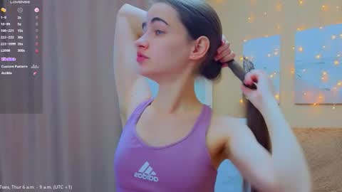 Snapshot of vikiberry chatting on 24, 3, 2026 vikiberry online show from 24, 3, 2026