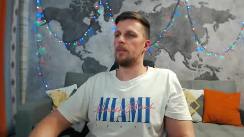 vikingchrisss online show from 20, 12, 2024