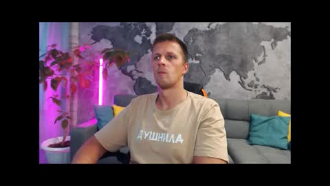 Snapshot of vikingchrisss chatting on 12, 10, 2025 vikingchrisss online show from 12, 10, 2025