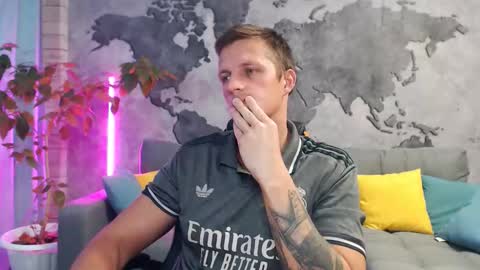 Snapshot of vikingchrisss chatting on 28, 10, 2025 vikingchrisss online show from 28, 10, 2025