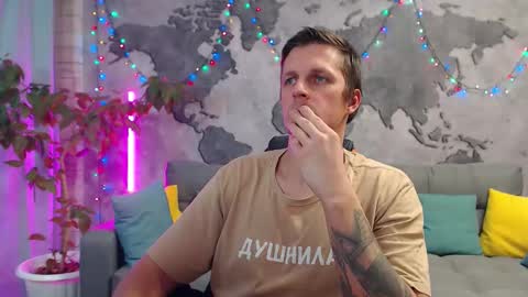 Snapshot of vikingchrisss chatting on 20, 12, 2025 vikingchrisss online show from 20, 12, 2025