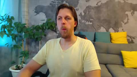 Snapshot of vikingchrisss chatting on 19, 4, 2026 vikingchrisss online show from 19, 4, 2026