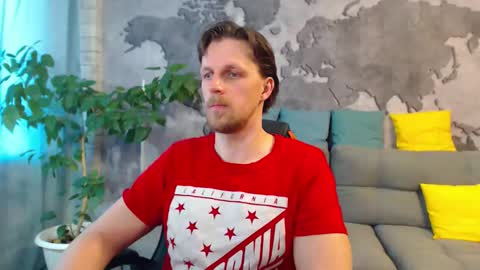 Snapshot of vikingchrisss chatting on 21, 4, 2026 vikingchrisss online show from 21, 4, 2026