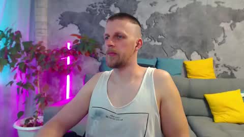 Snapshot of vikingchrisss chatting on 15, 5, 2026 vikingchrisss online show from 15, 5, 2026