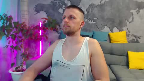 Snapshot of vikingchrisss chatting on 17, 5, 2026 vikingchrisss online show from 17, 5, 2026