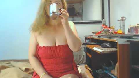 VIKKKTORIAAA online show from 23, 2, 2025
