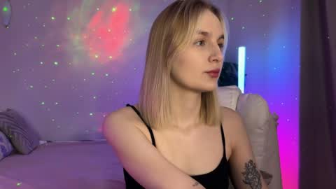 Vikky online show from 14, 5, 2026