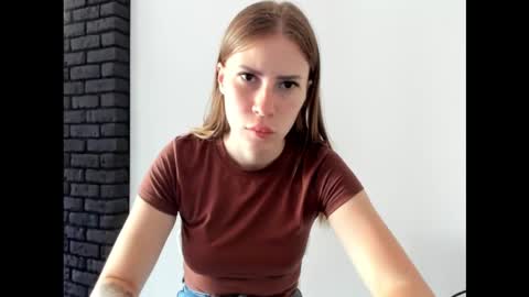 Snapshot of vikky_s11 chatting on 15, 9, 2025 vikky_s11 online show from 15, 9, 2025