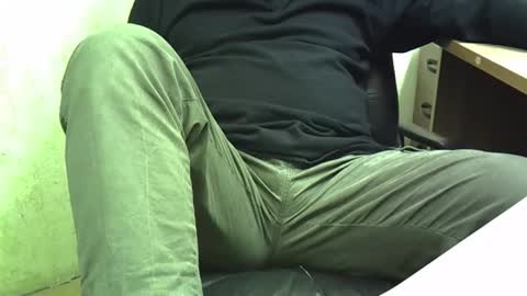 viknik16cm online show from 13, 11, 2025