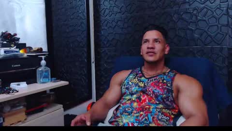 Viktor Herrera online show from 7, 1, 2025