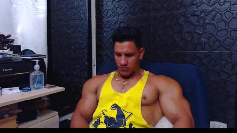 Viktor Herrera online show from 14, 1, 2025