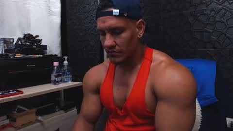 Viktor Herrera online show from 15, 9, 2025