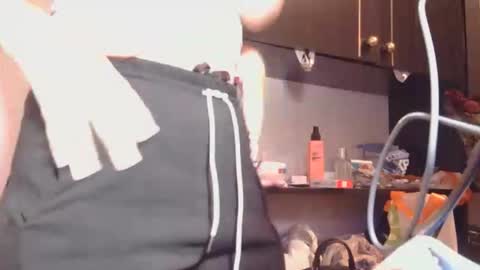 Snapshot of viktoria20502 chatting on 20, 11, 2025 viktoria20502 online show from 20, 11, 2025