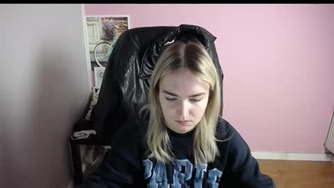 viktoria_lovely online show from 16, 2, 2026