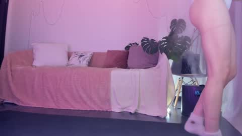 Vikky online show from 20, 12, 2024