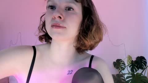 Vikky online show from 9, 2, 2025