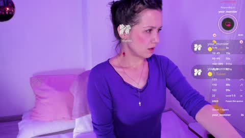 Snapshot of viktoriakiss chatting on 20, 12, 2024 viktoriakiss online show from 20, 12, 2024