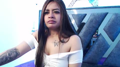 Snapshot of vio_let_ chatting on 18, 1, 2025 Daniela online show from 18, 1, 2025